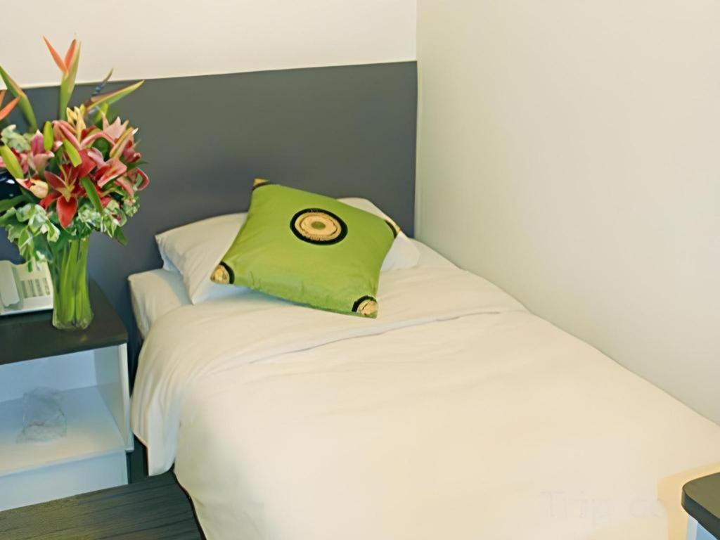 Goodrich Hotel Гонконг Екстер'єр фото